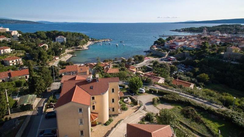 Marija F4 Apartment Кърк Екстериор снимка